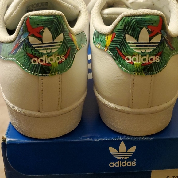 Adidas sneakers - Picture 2 of 9